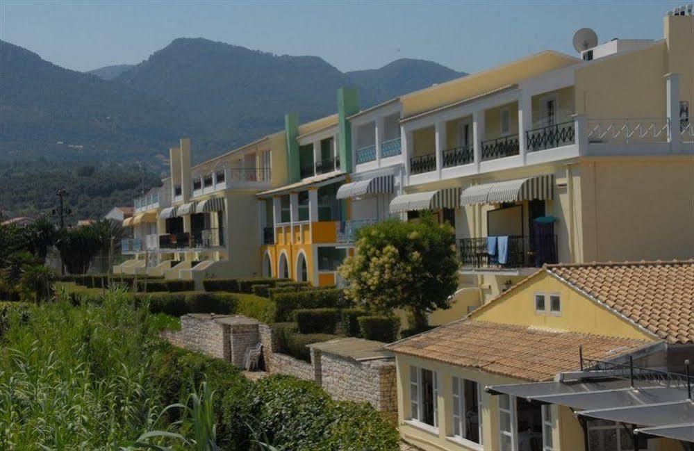 Ionian Princess Suites Hotel Acharavi  Exterior foto